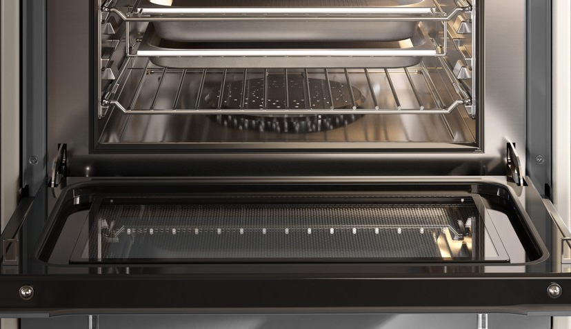 Soft-Closing Wall Oven Door