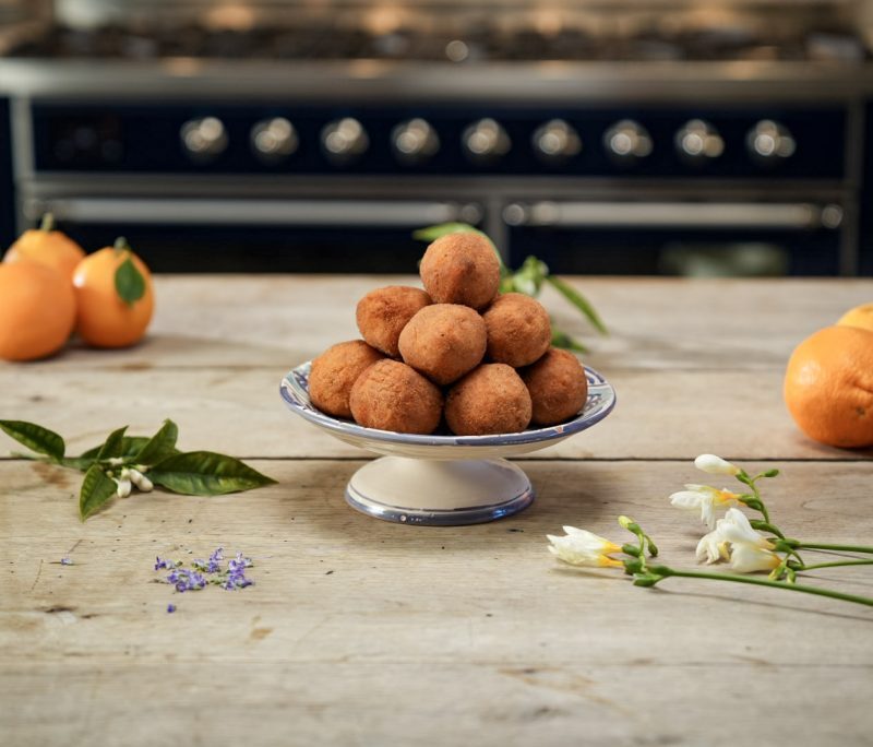 Mignon rice arancini with meat sauce