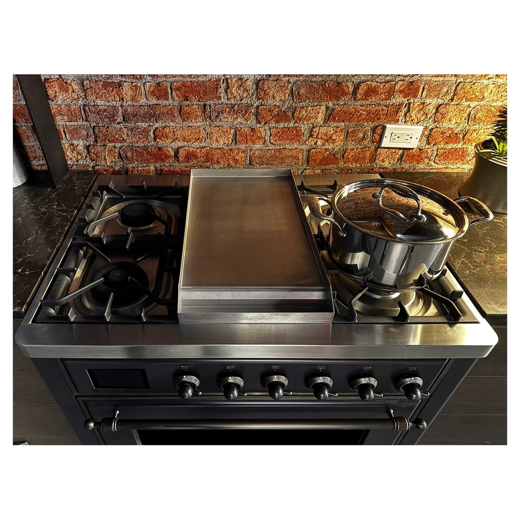 ILVE_UM09FDNS3MGBLP_Majestic_II_36"_Dual_Fuel_Range_Top_Angle