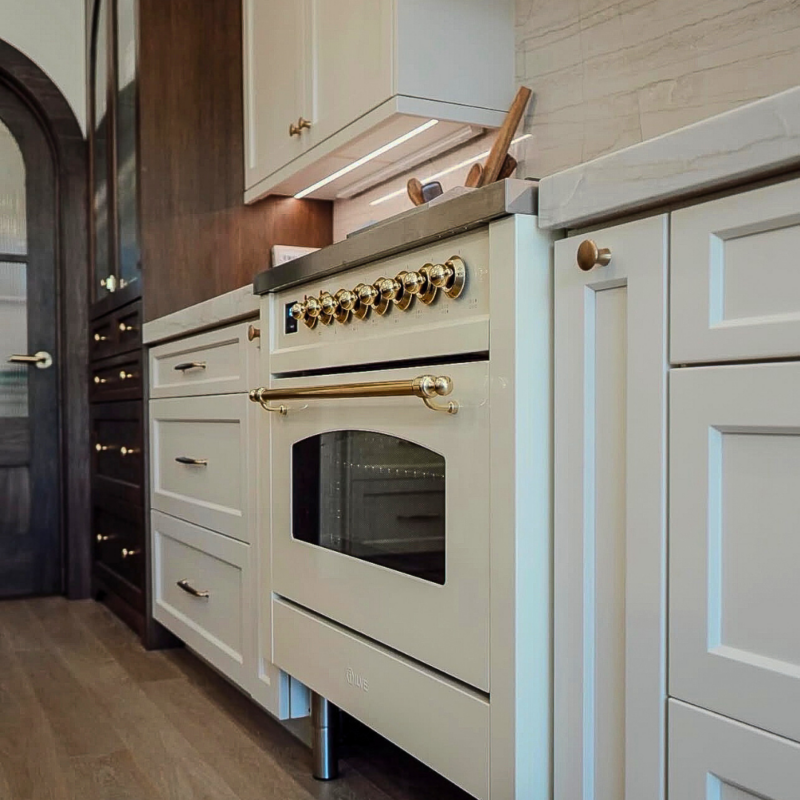 Elizabeth James Interiors ILVE Nostalgie Dual Fuel Range Feature Image