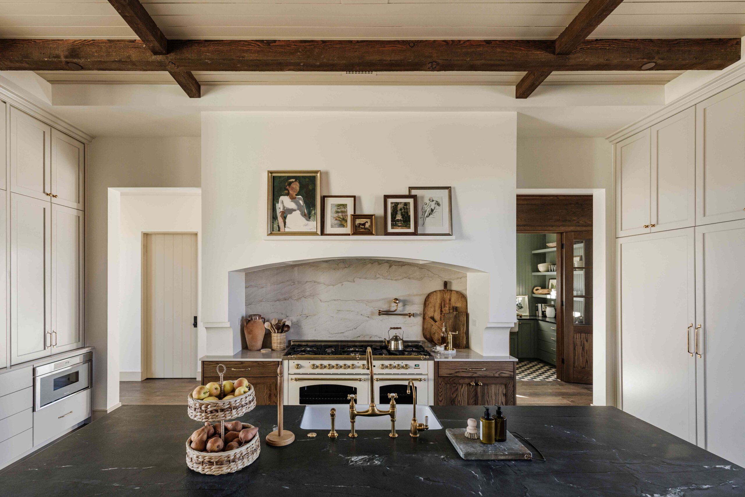 EnglishCountry 251 scaled