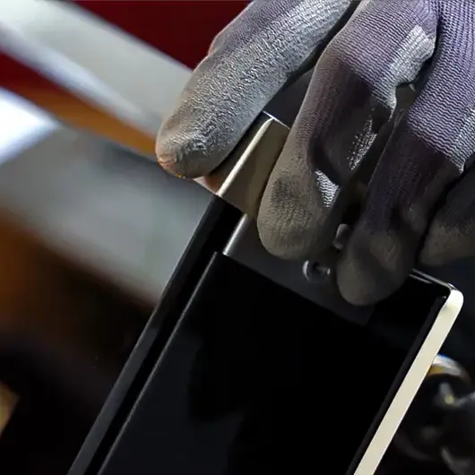 How to Replace Internal and Intermediate Glass body 1 2 e1755615454444