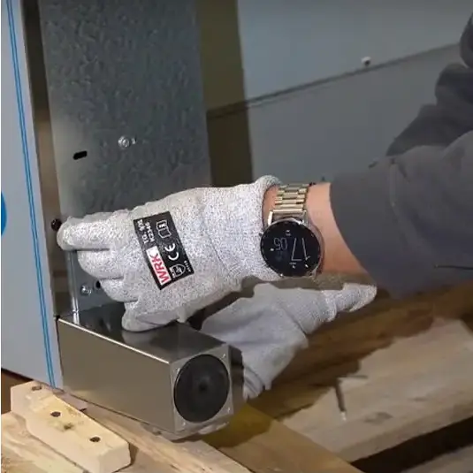 How to Unbox and Install the Legs for ILVE Panoramagic body 1x1 1 2 e1757366249711