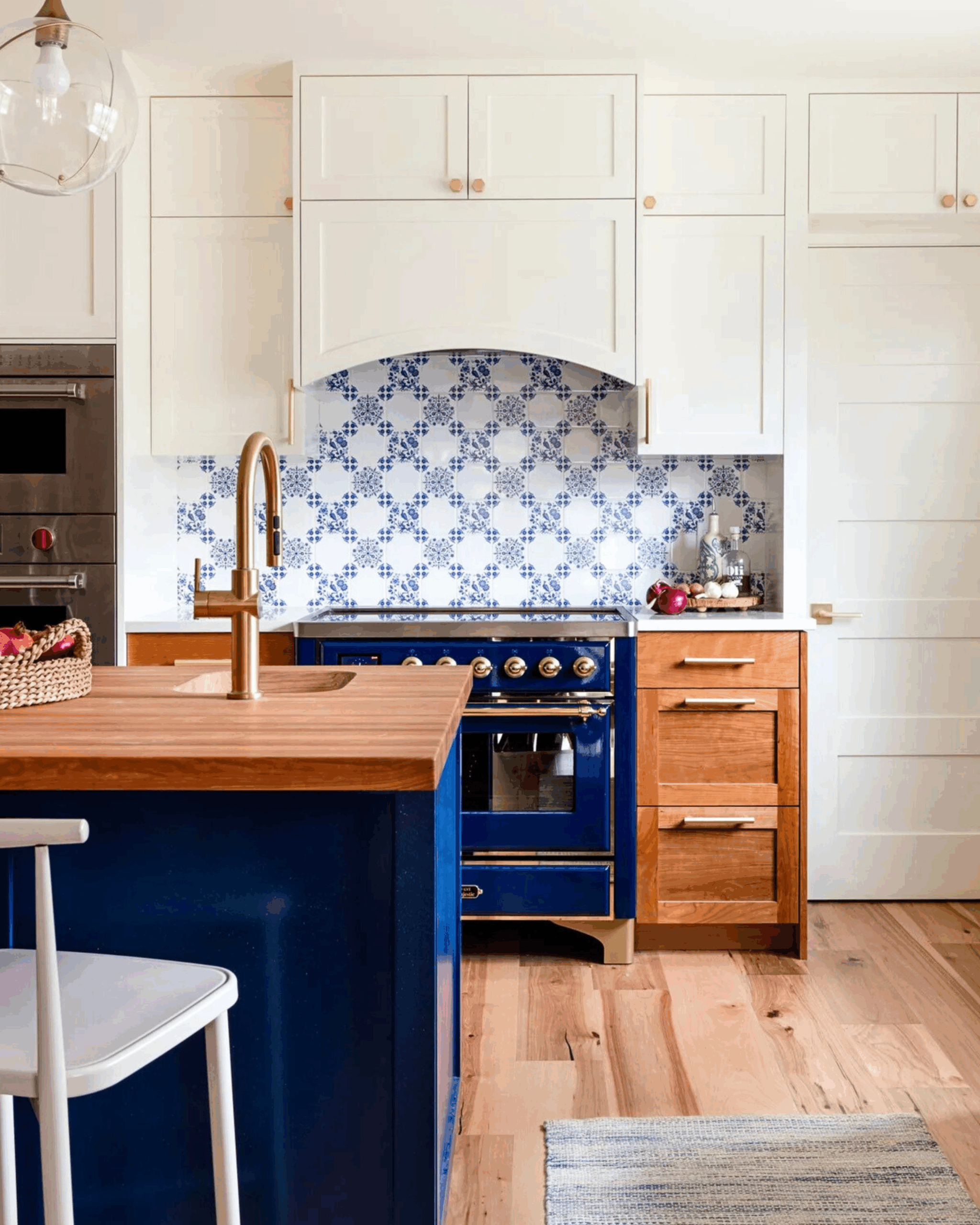 ILVE Majestic 36 inch Induction Range in Midnight Blue with Brass Trim.zip 13 scaled