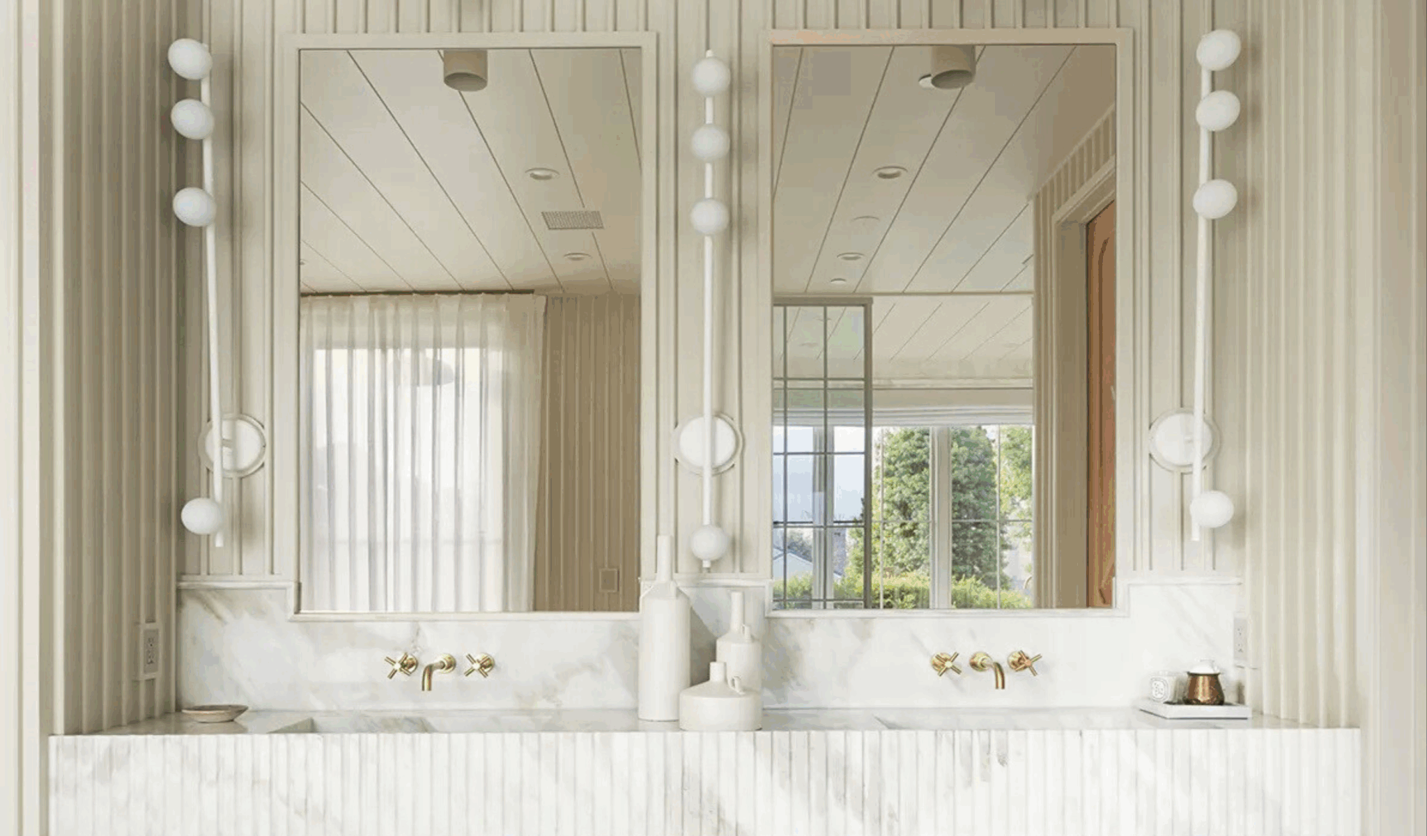 ILVE Nostalgie II 60 inch Dual Fuel Range (9 Sealed Burners + Griddle, Natural Gas, Triple Glass Door, Glossy Black, Brass).zip - 9