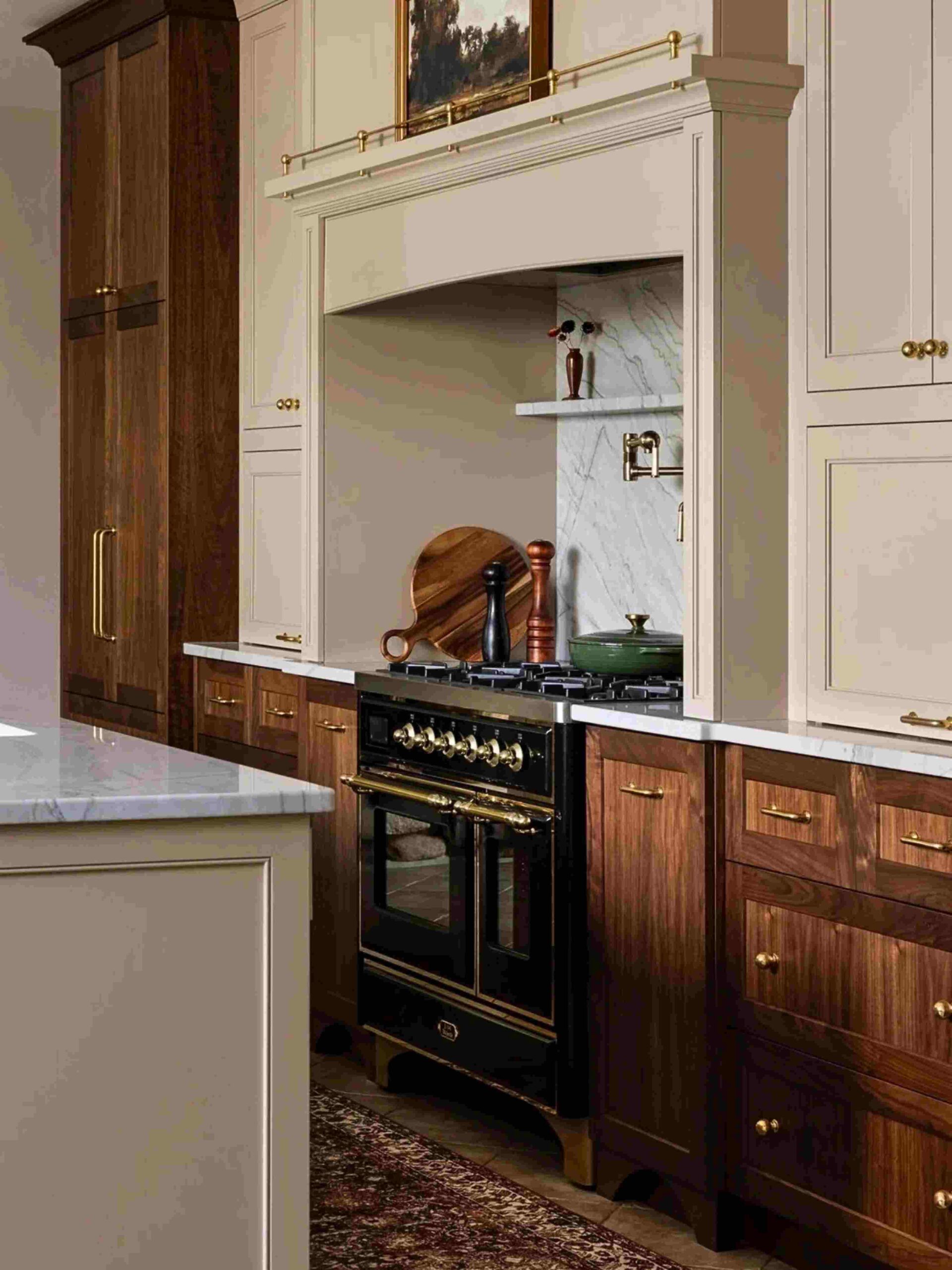 Spanish Revival kitchen ILVE Majestic III scaled