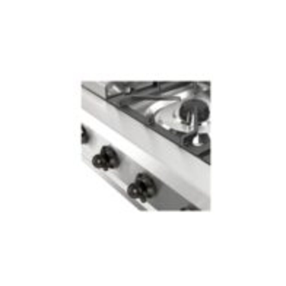 ILVE UHCP36FNSSB close up on knobs