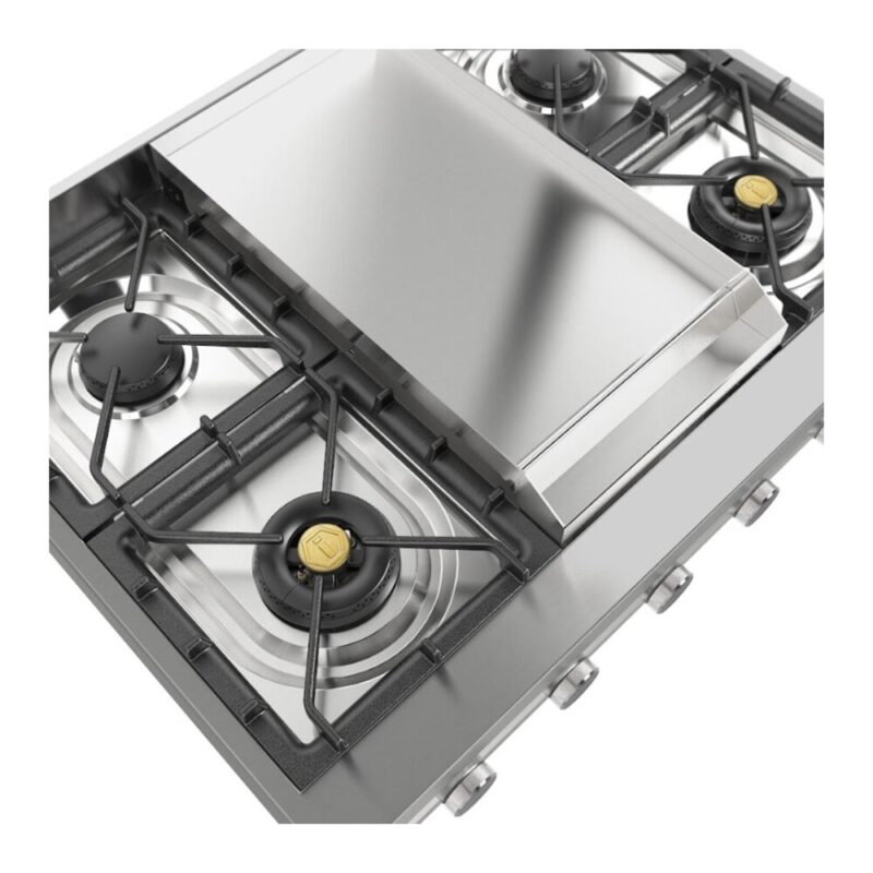 ILVE UHCP36FSSLP close up on griddle