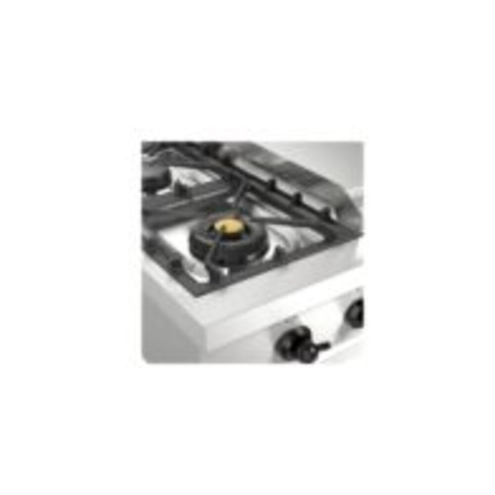 ILVE UHCP48FN close up on dual burner