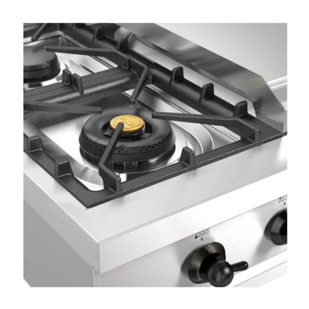 ILVE UHCP48FN close up on dual burner