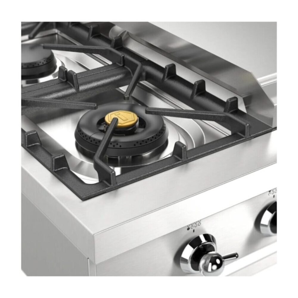 ILVE UHCP48FN close up on dual burner