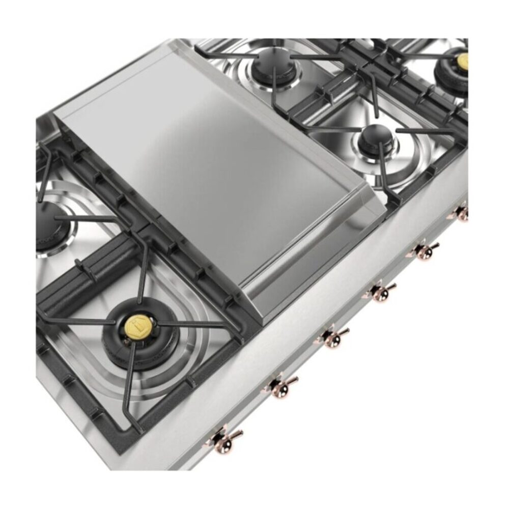 ILVE UHCP48FN close up on griddle