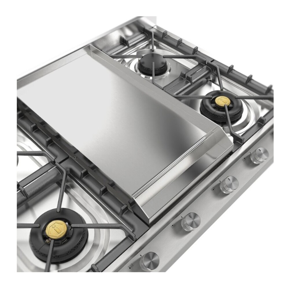 ILVE UHCP965FSS Professional Plus II 36 inch Built-In Gas Cooktop with Griddle, in Stainless Steel (Natural Gas) 6 ILVE UHCP965FSS close up on griddle