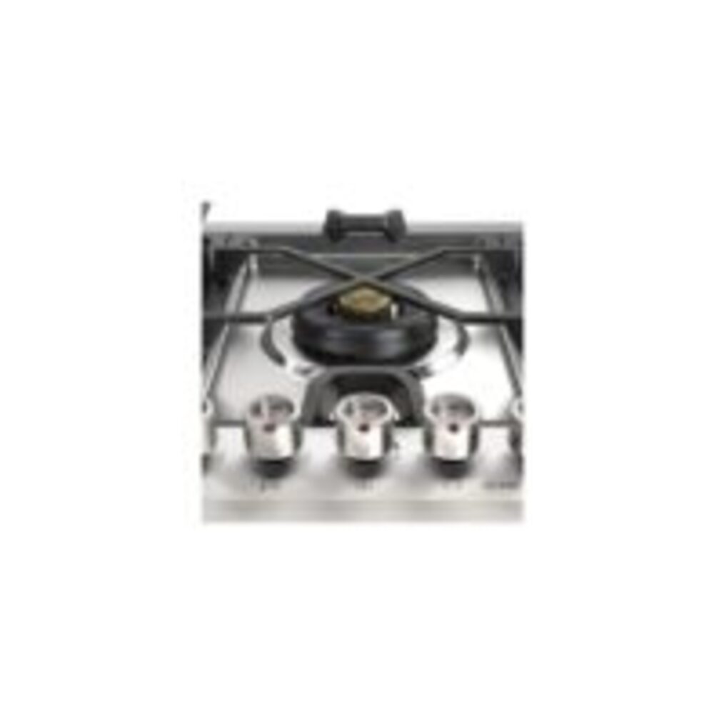 ILVE UHCPMT125SS front view close up on dual burner and knobs