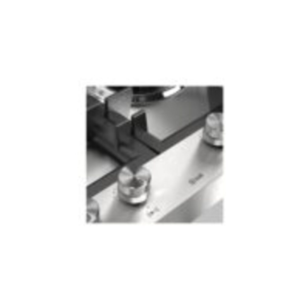 ILVE UHCPT125FSSLP close up on knobs