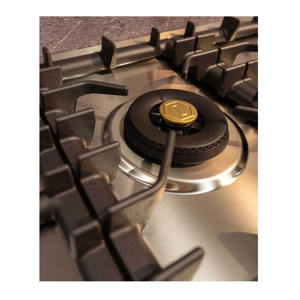 ILVE UHCPT75SSLP Professional Plus II 30 inch Built-In Gas Cooktop with 5 Burners, in Stainless Steel (Liquid Propane) 3 UHCPT75SSLP close up