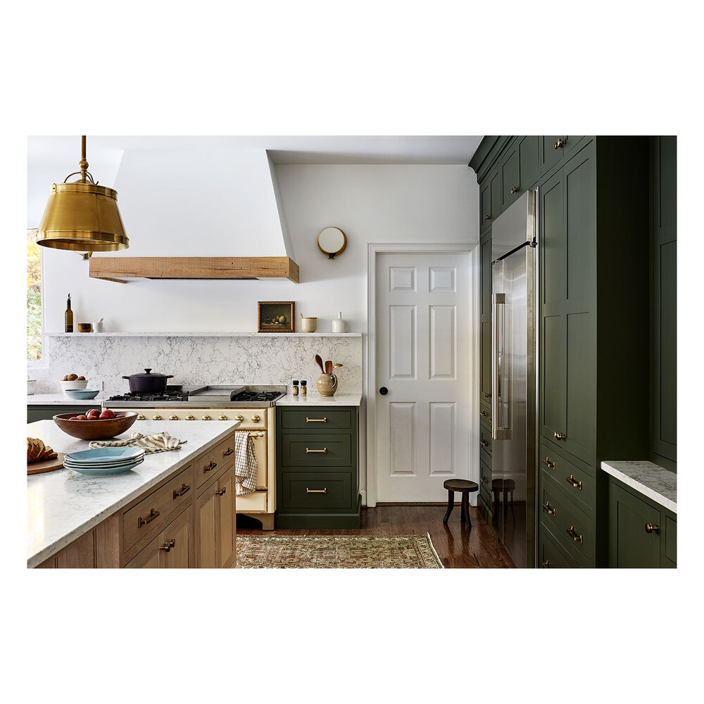 ILVE UM12F Majestic II 48 inch Dual Fuel Range with 8 Black Brass Burners, Griddle