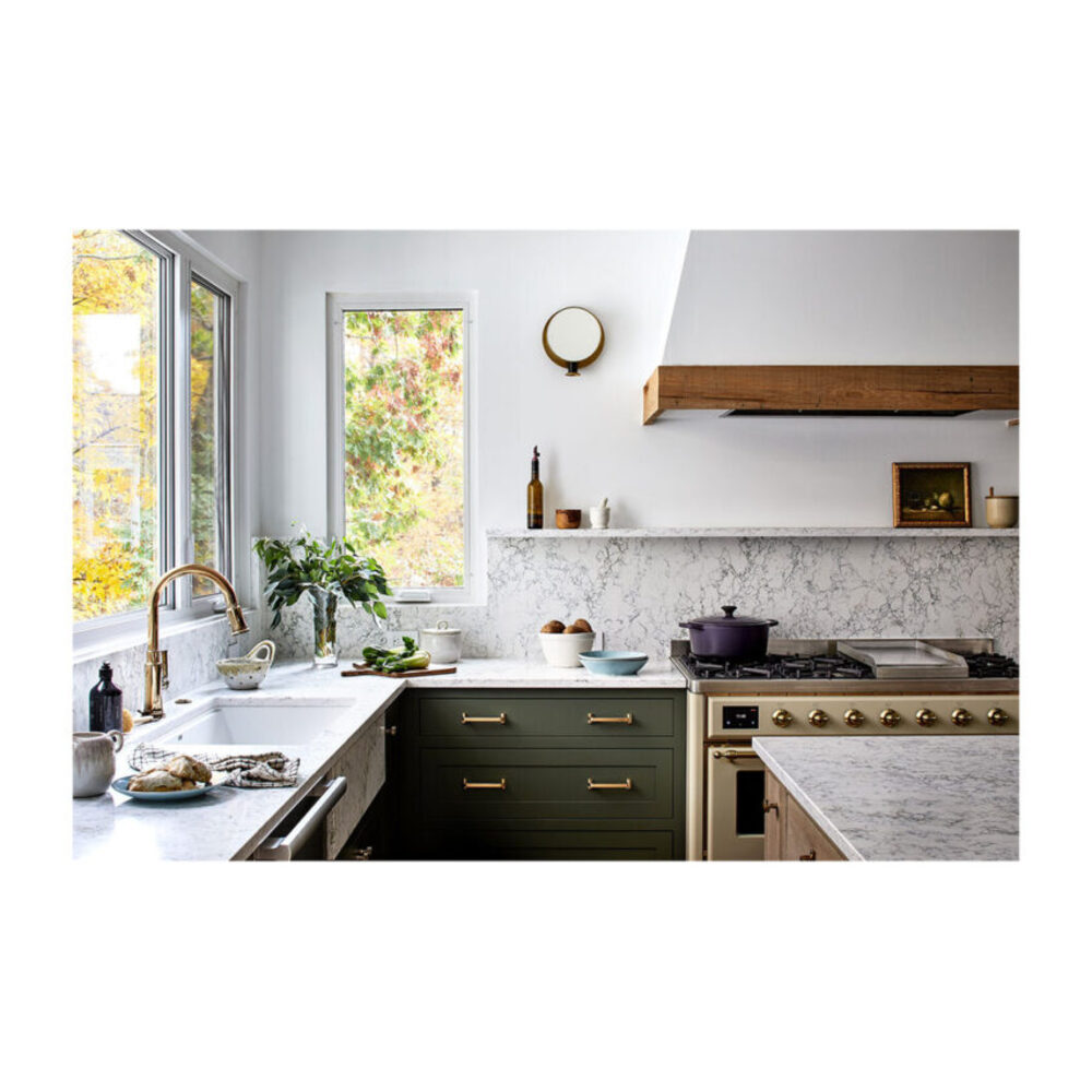 ILVE UM12F Majestic II 48 inch Dual Fuel Range with 8 Black Brass Burners, Griddle