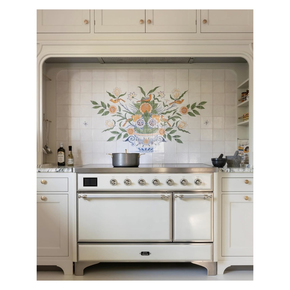 ILVE UM12F Majestic II 48 inch Dual Fuel Range with 8 Black Brass Burners, Griddle