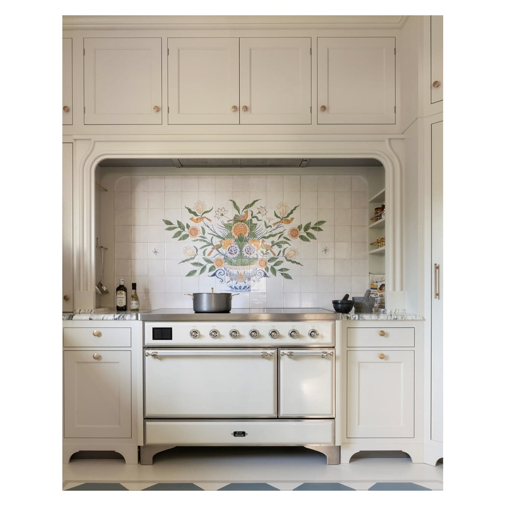 ILVE UM12F Majestic II 48 inch Dual Fuel Range with 8 Black Brass Burners, Griddle