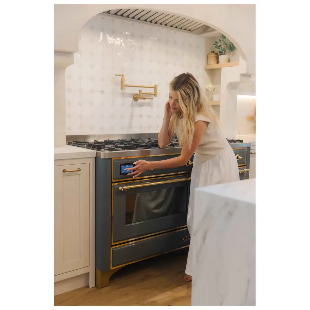 ILVE UM15F Majestic II 60 inch Dual Fuel Range with 9 Burners, Griddle