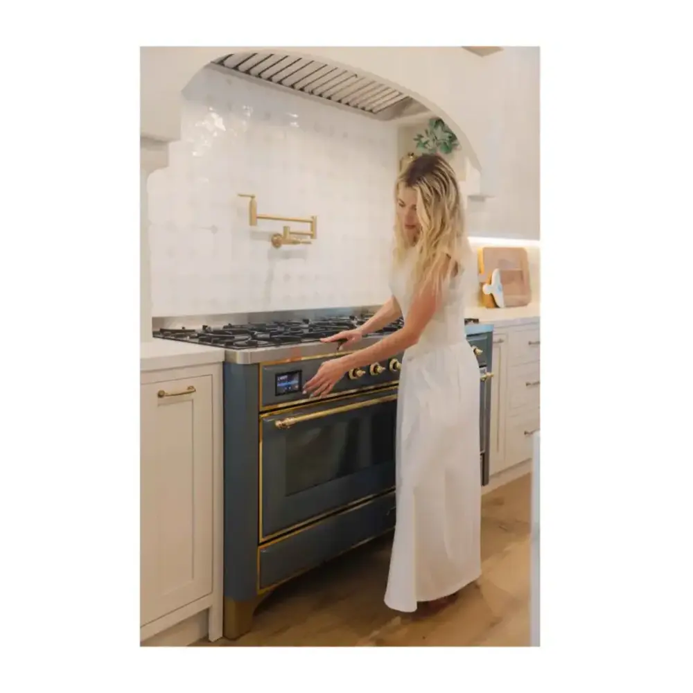 ILVE UM15F Majestic II 60 inch Dual Fuel Range with 9 Burners, Griddle