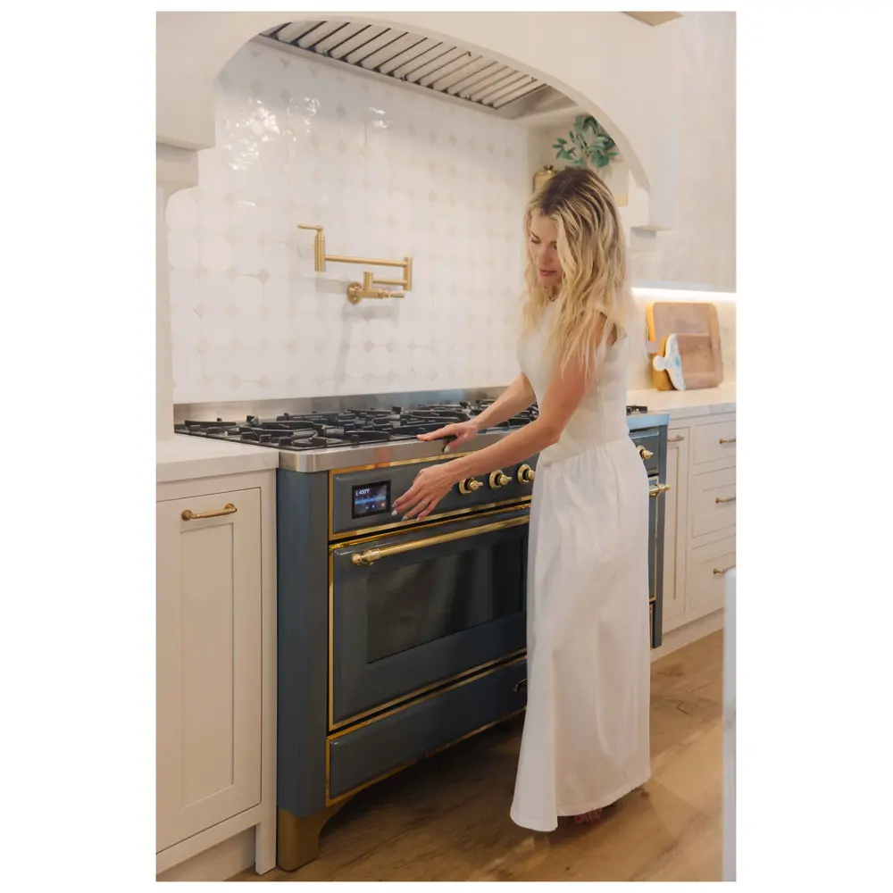 ILVE UM15F Majestic II 60 inch Dual Fuel Range with 9 Burners, Griddle