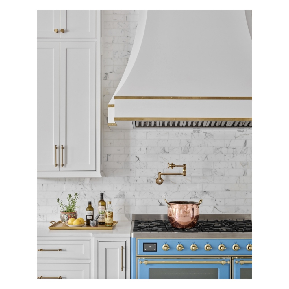 ILVE UM15F Majestic II 60 inch Dual Fuel Range with 9 Burners, Griddle