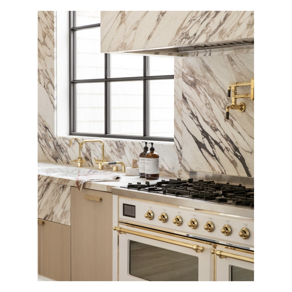 ILVE UM15F Majestic II 60 inch Dual Fuel Range with 9 Burners, Griddle