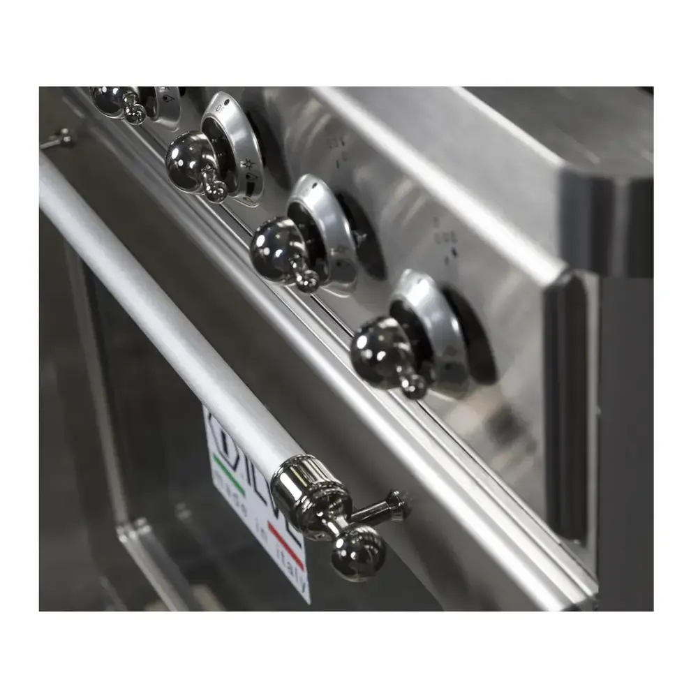 ILVE UM30DNE3SSCLP Majestic II 30 inch Dual Fuel Range with 5 Black Brass Burners (Liquid Propane, Triple Glass Door, Stainless Steel, Chrome) 7 ILVE_UM30DNE3SSCLP_Majestic_II_30"_Dual_Fuel_Range_knobs