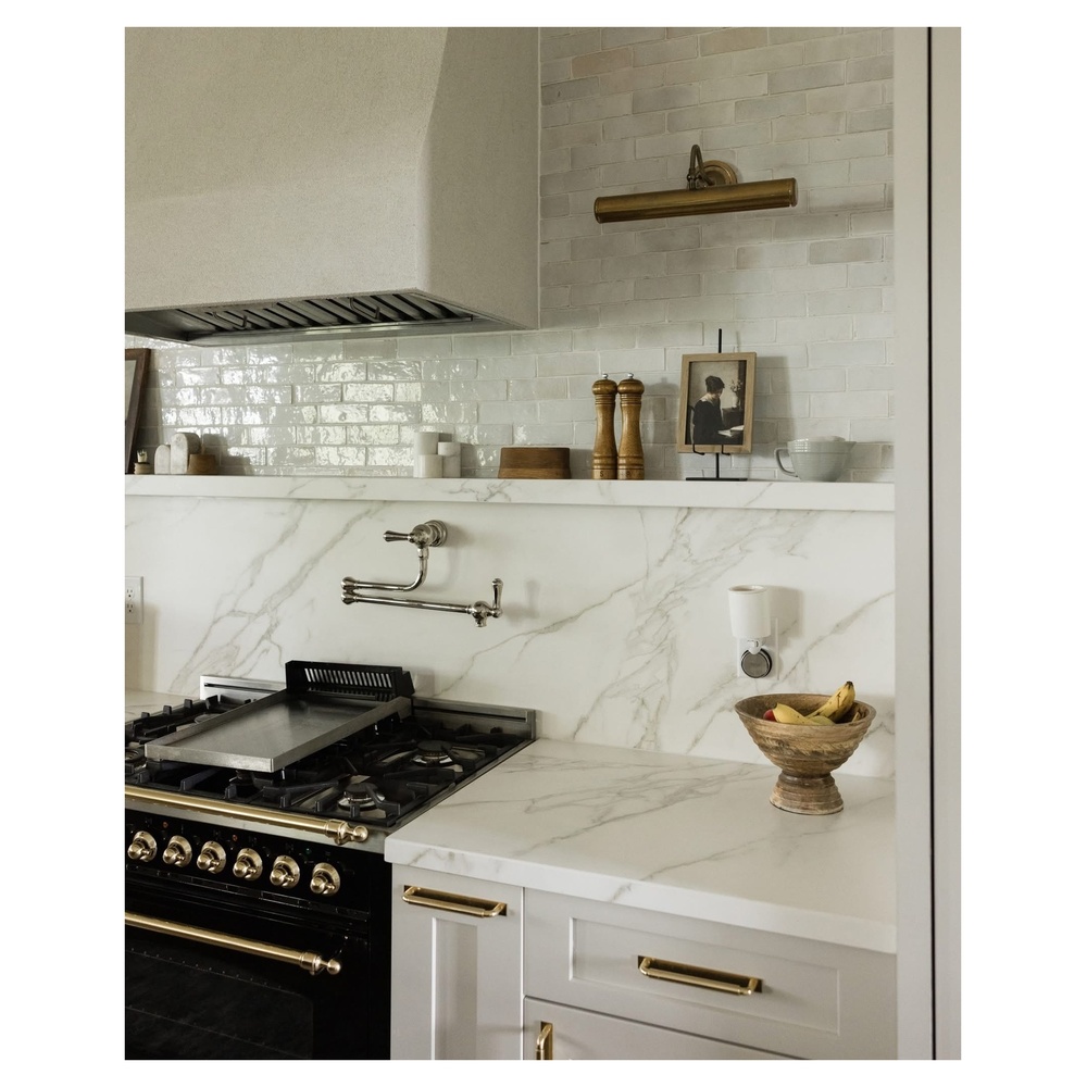 ILVE UP36FNM Nostalgie II 36 inch Dual Fuel Range with 6 Burners and Griddle