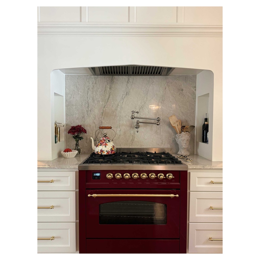 UP36FNMPBUGLP lifestyle