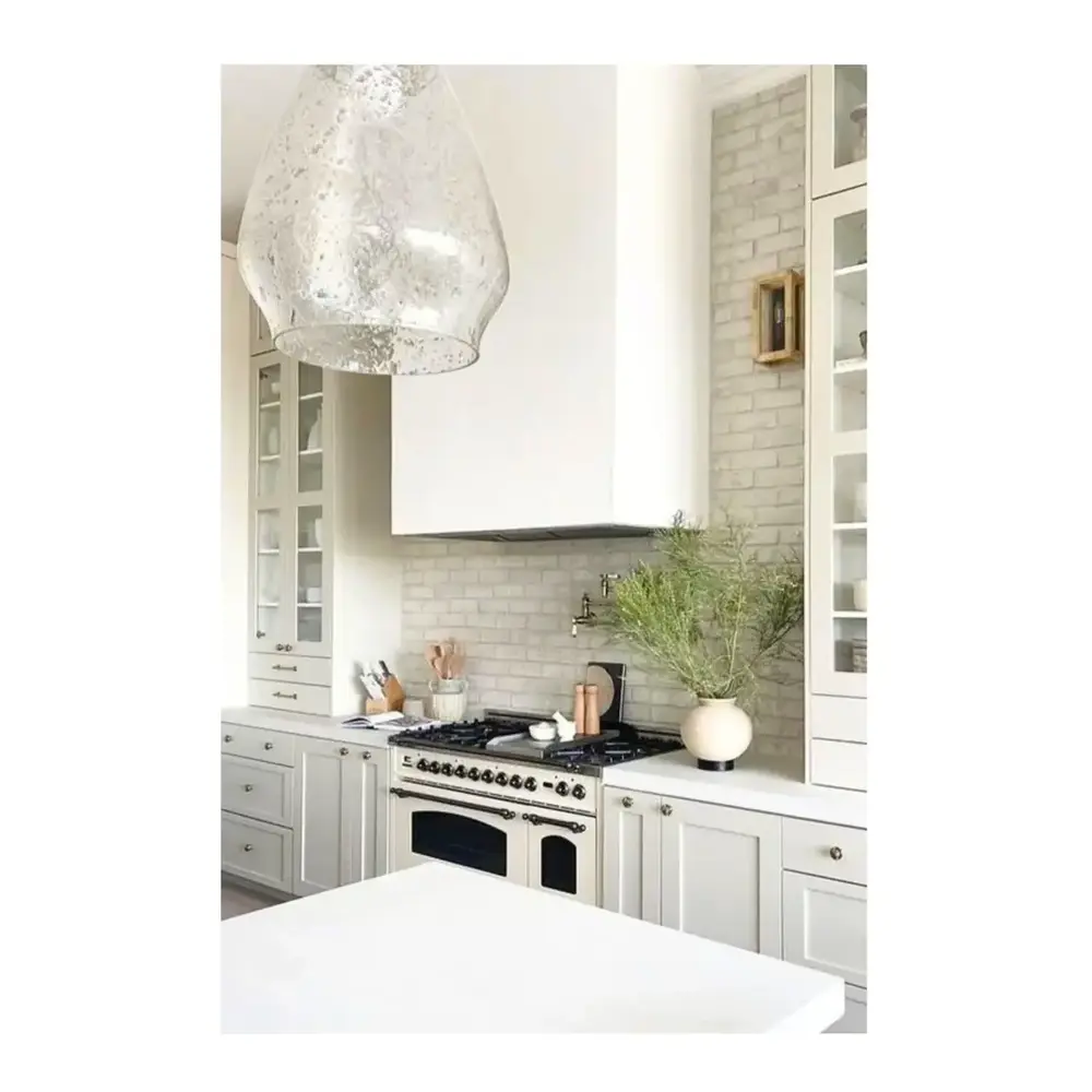 ILVE UP60FNMPAWBLP Nostalgie II 60 inch Dual Fuel Range (9 Sealed Burners + Griddle, Liquid Propane, Triple Glass Door, Antique White, Burnished) 3 ILVE UP60F Nostalgie II 60 inch Dual Fuel Range