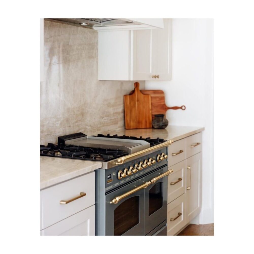 ILVE UPD40FNMP Nostalgie II 40 inch Dual Fuel Range with Double Ovens, 6 Burners and Griddle