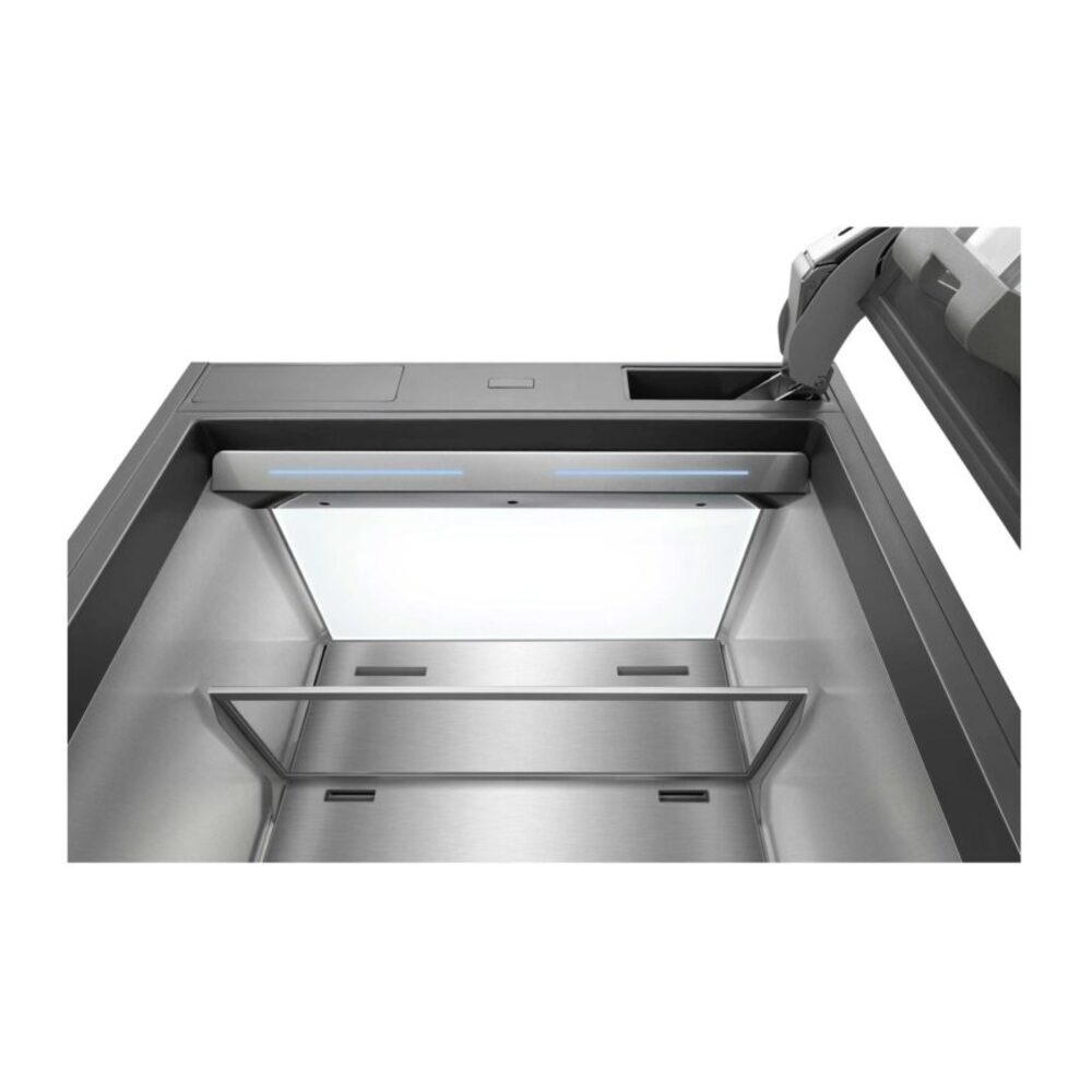 ILVE URFC24SNW 24 inch Refrigerator Column with 12.5 cu. ft. Capacity, Internal Water Dispenser