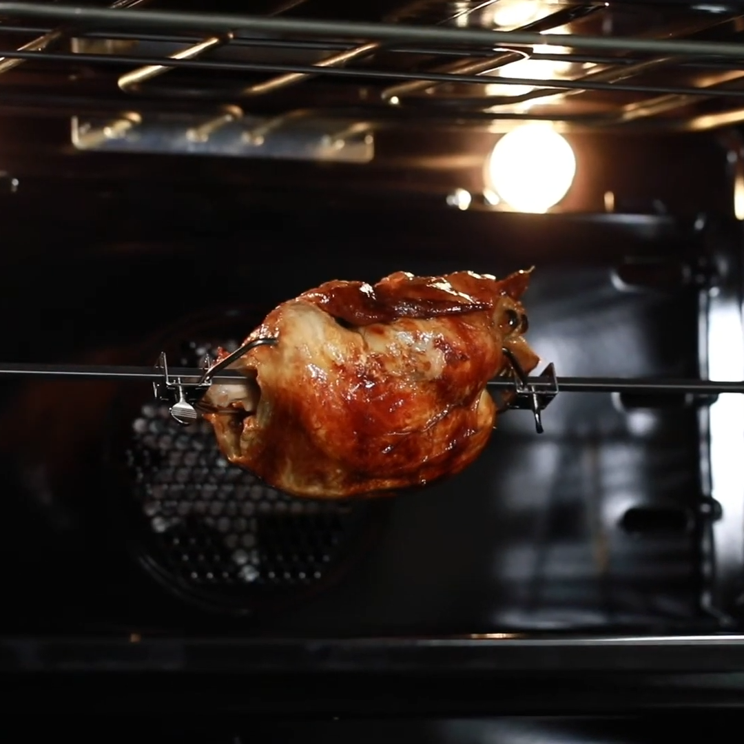 how to use rotisserie oven featured image